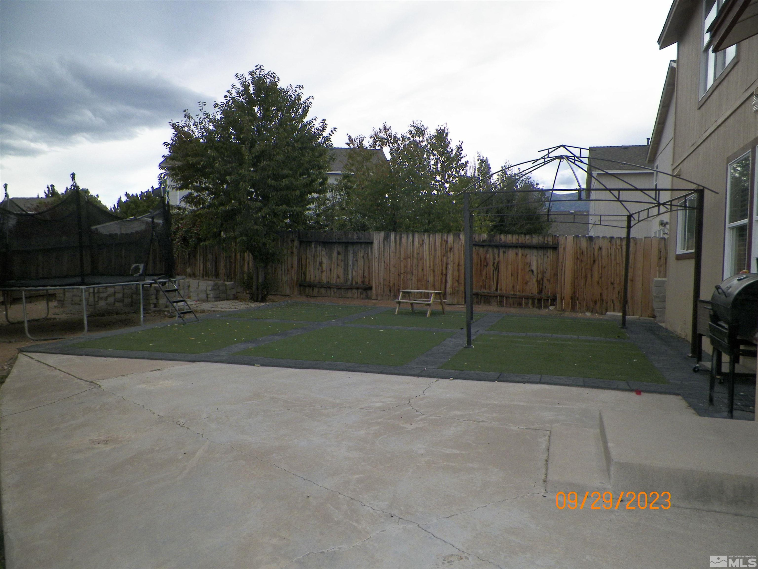 9696 Autumn Leaf Way Reno, NV 89506 - Photo 30 of 40 Photo 30