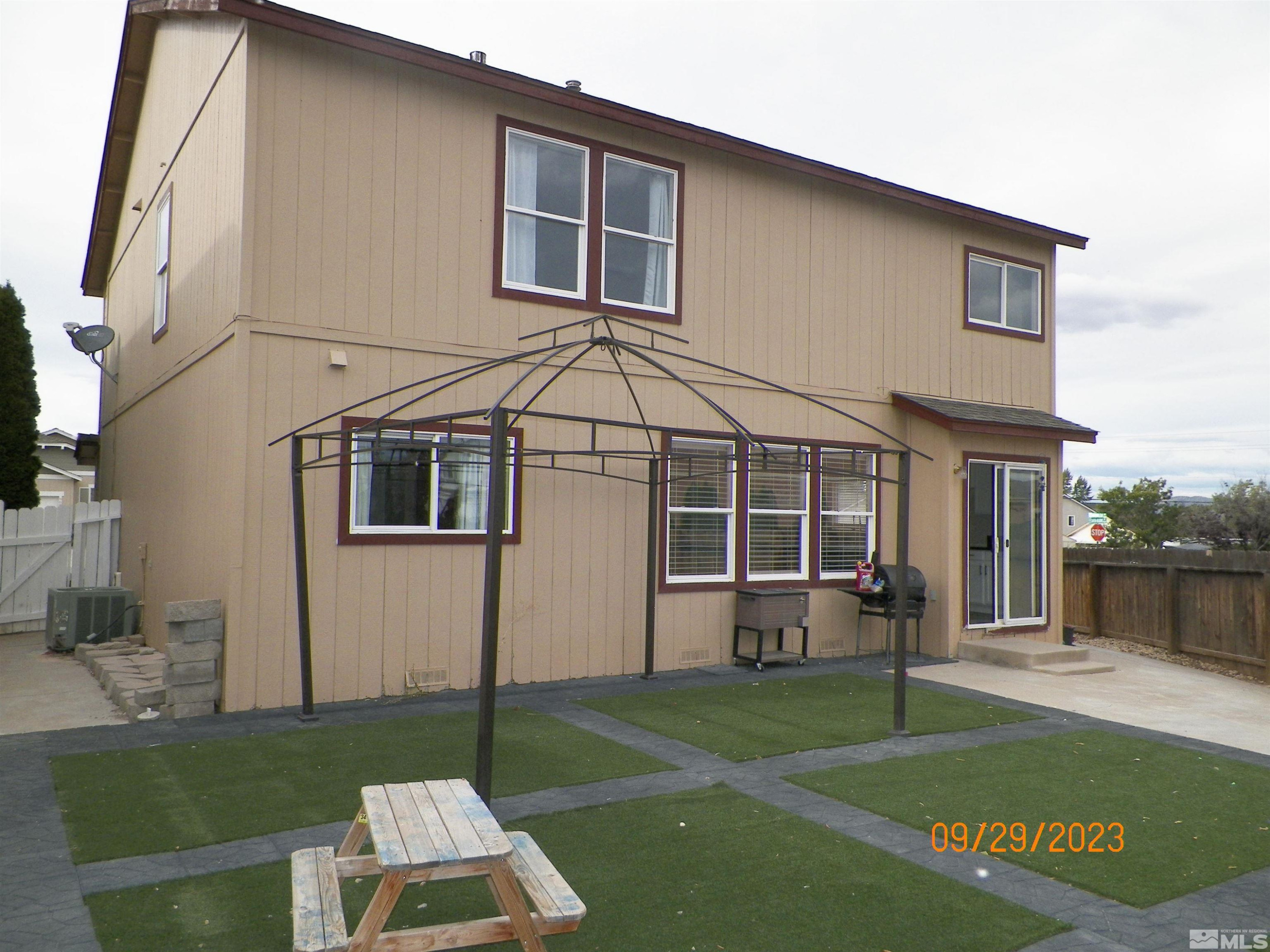 9696 Autumn Leaf Way Reno, NV 89506 - Photo 31 of 40 Photo 31