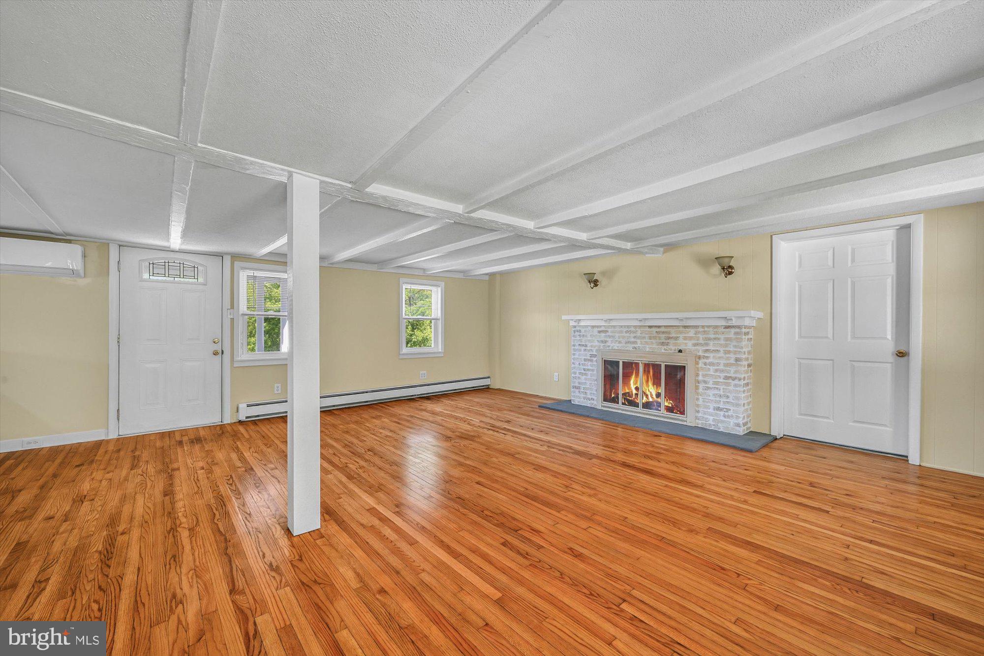 390 South Lancaster Street Lebanon, PA 17046 - Photo 5 of 28 Gallery Image 5