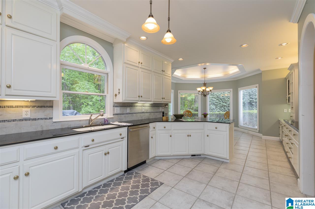 5015 Greystone Way Birmingham, AL 35242 - Photo 8 of 41
