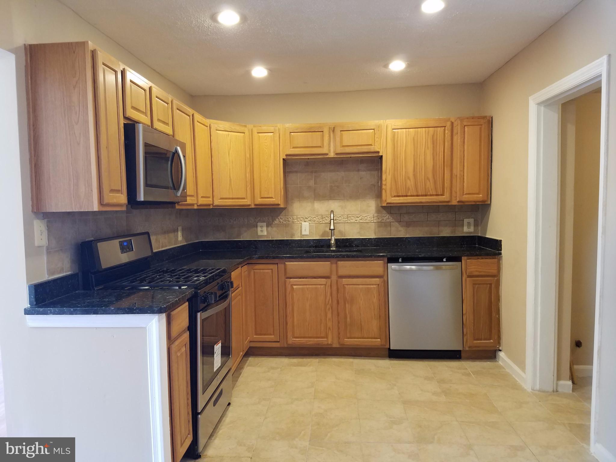 9110 Ardwick Ardmore Road Springdale, MD 20706 - Photo 16 of 17 Kitchen