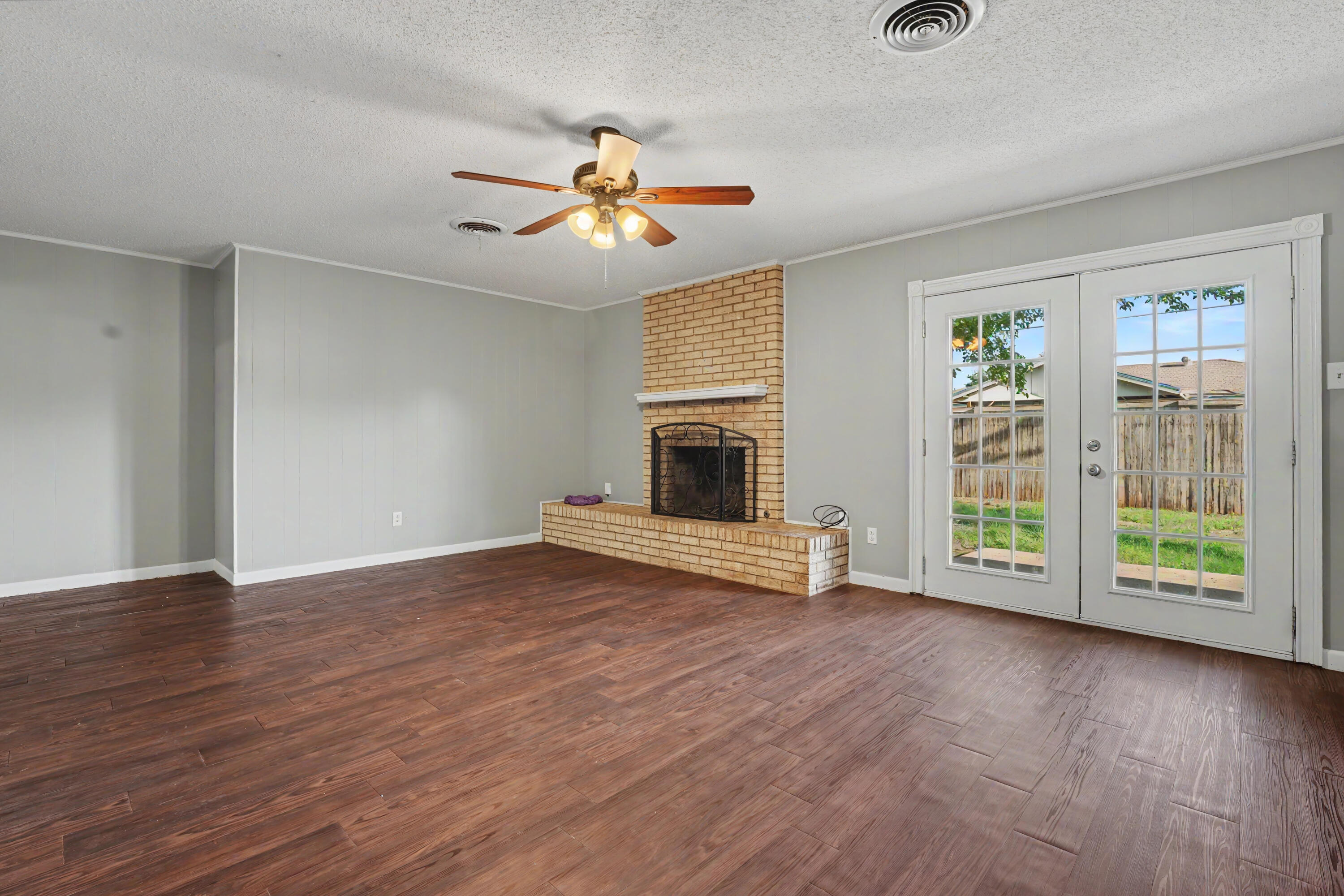 5601 37th Street Lubbock, TX 79407 - Photo 6 of 23 DSC05107