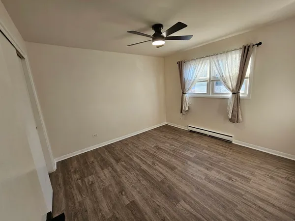 $1,800 | 6862 West Lode Drive, Unit 2A, Worth, IL 60482