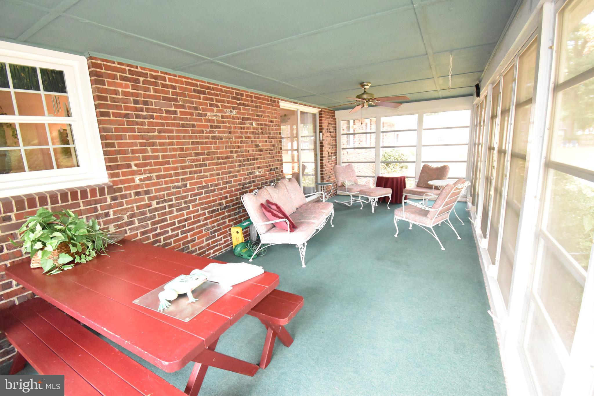 4 Shawnee Road Cambridge, MD 21613 - Photo 18 of 21 Sun Porch