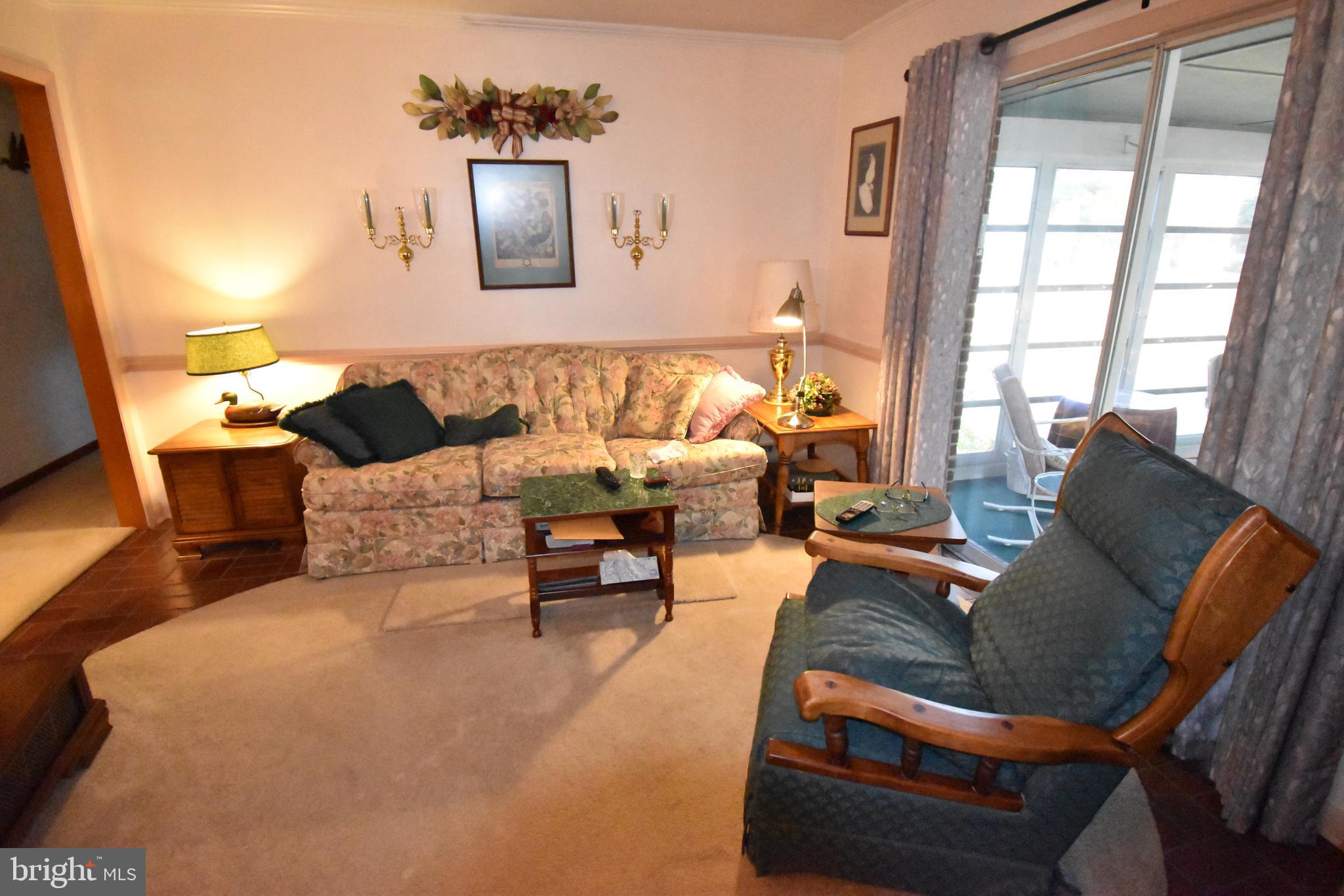 4 Shawnee Road Cambridge, MD 21613 - Photo 5 of 21 Dining Room/Family area