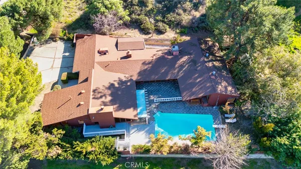 $748,000 | 27411 Santa Fe Street, Hemet, CA 92544