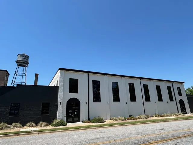 $15 | 3201 1st Avenue, Columbus, GA 31904