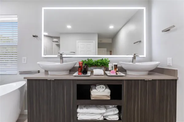 $1,099,000 | 5348 Northwest 49th Court, Coconut Creek, FL 33073