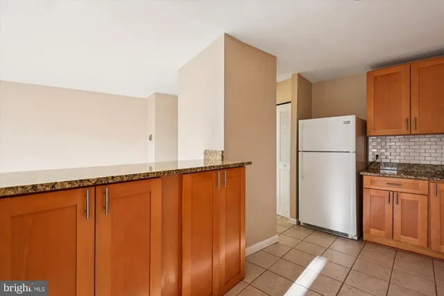 $230,000 | 9039 Sligo Creek Parkway, Unit 806, Silver Spring, MD 20901