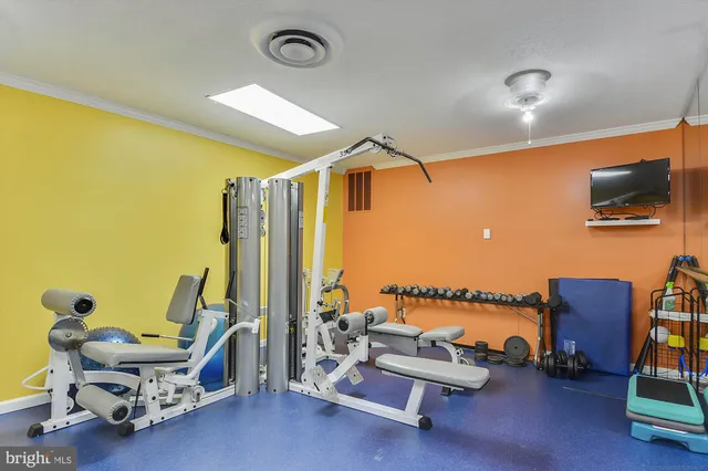 $230,000 | 9039 Sligo Creek Parkway, Unit 806, Silver Spring, MD 20901