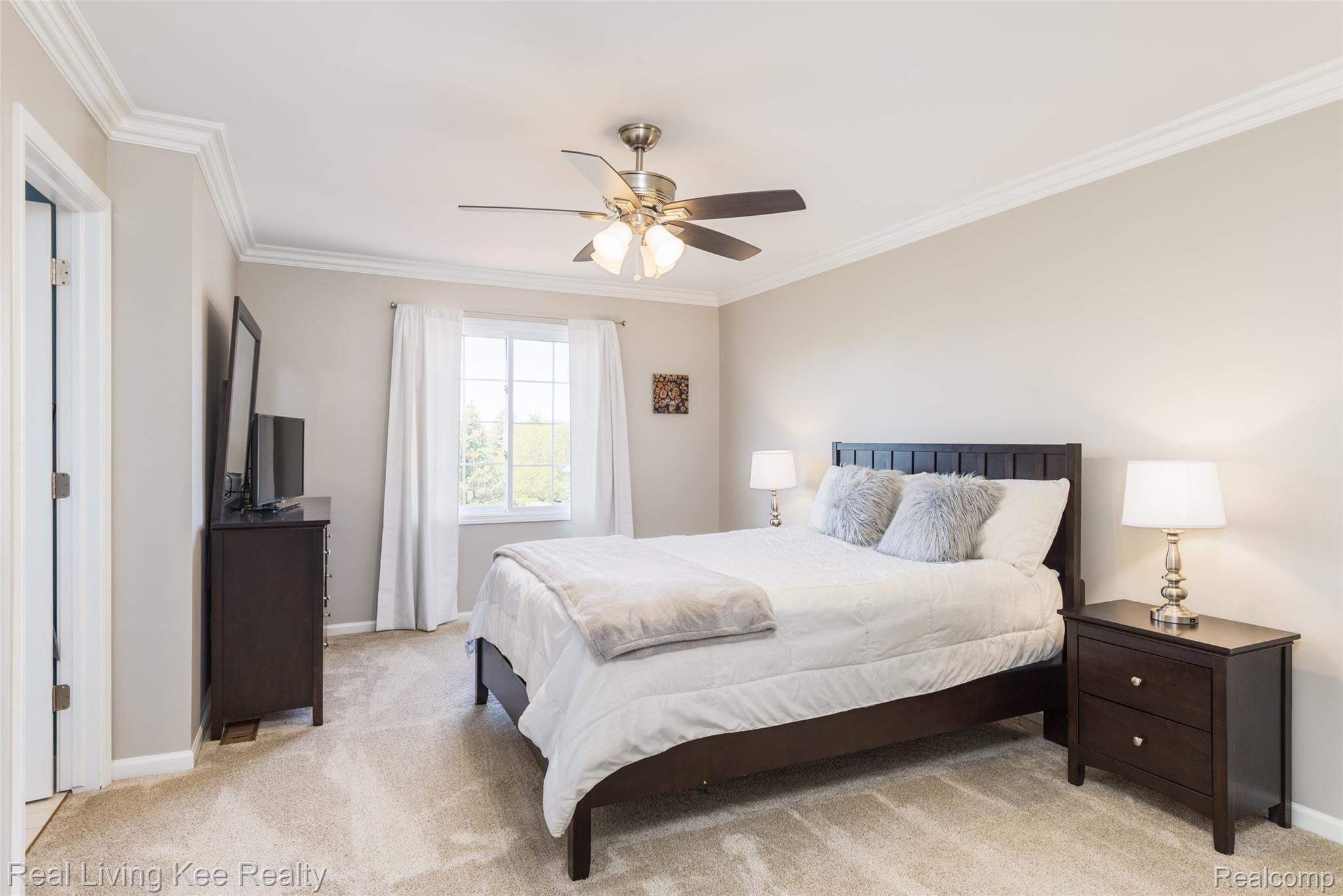 3838 Elk Drive Rochester, MI 48306 - Photo 24 of 46 3838 Elk Dr-26.jpg