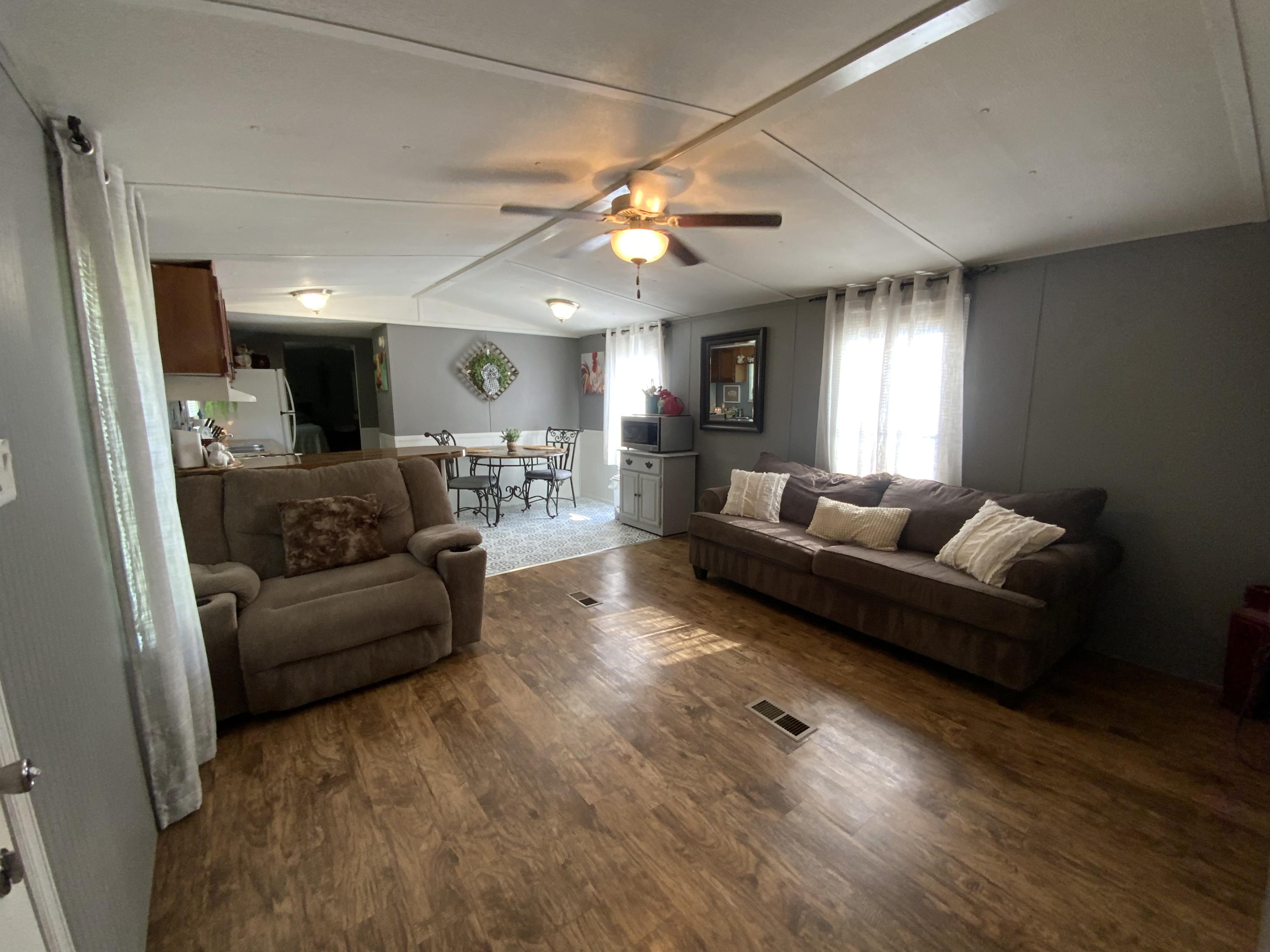 3303 Oak Grove Road Rocky Top, TN 37769 - Photo 22 of 29 FFC74D06-0808-4D2B-A59B-337C94F7FBB1