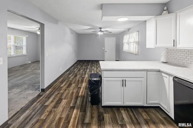 $170,000 | 628 Sara Drive, Centralia, IL 62801