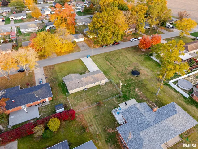 $170,000 | 628 Sara Drive, Centralia, IL 62801