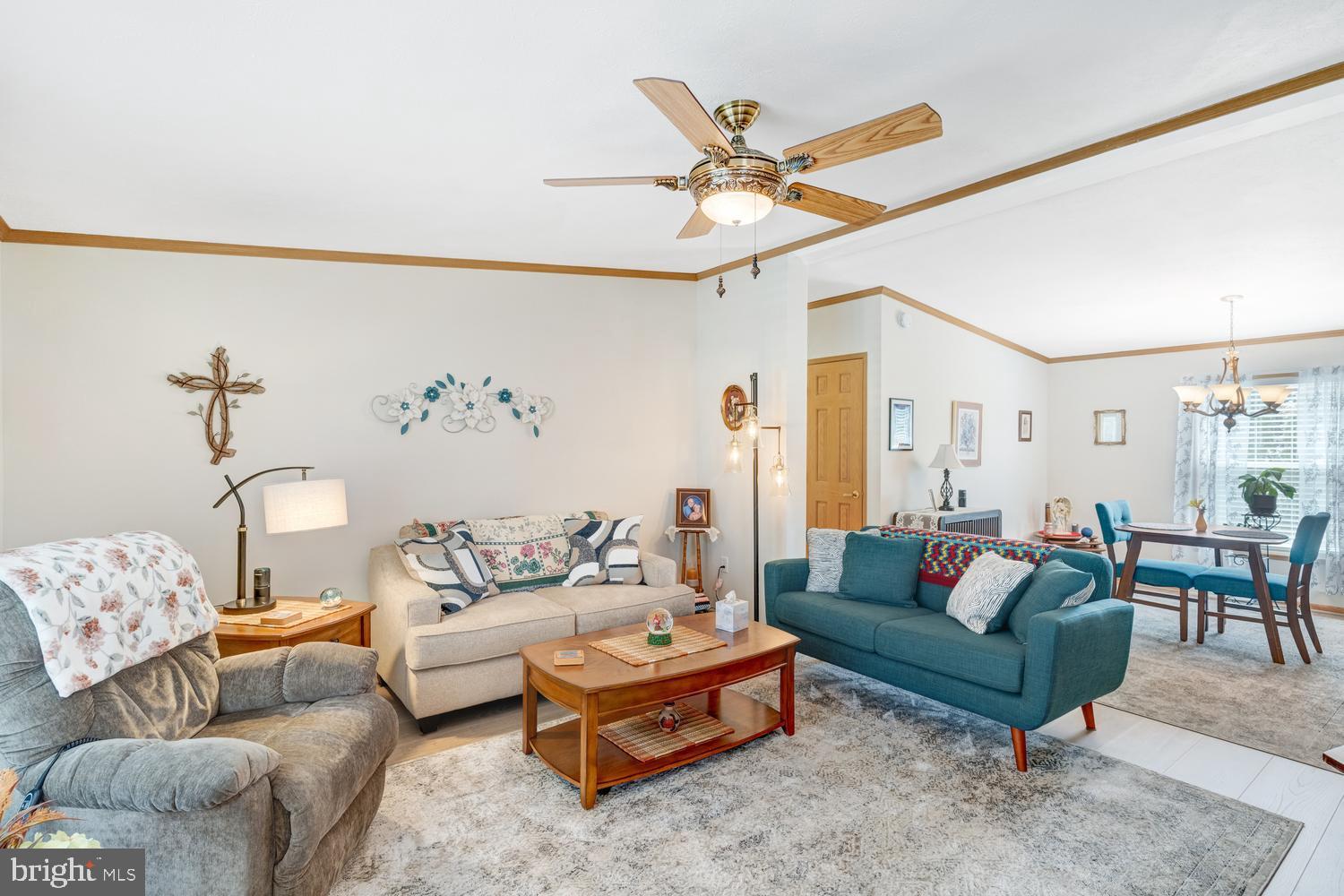 902 Oak Ridge Terrace Whiting, NJ 08759 - Photo 8 of 33