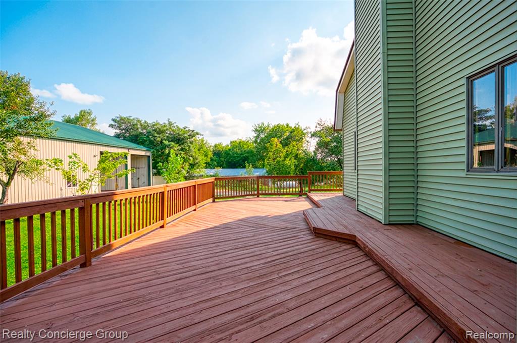 9225 Faussett Road Fenton, MI 48430 - Photo 9 of 61 Gallery Image 9