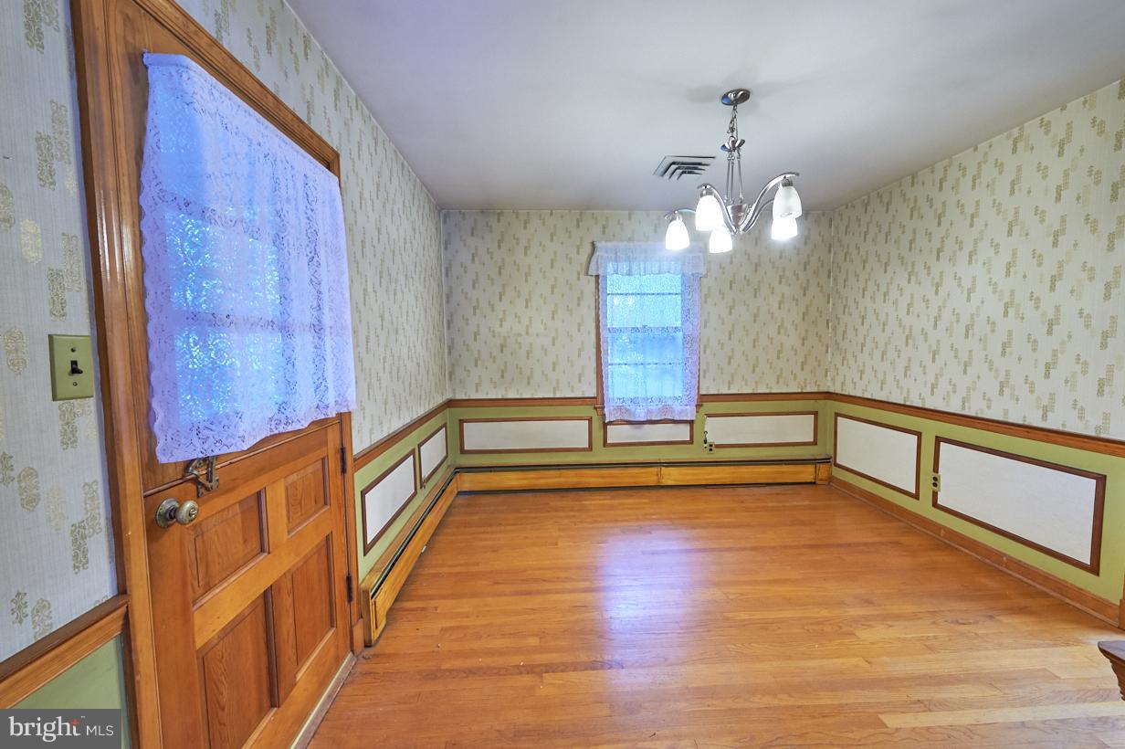 4912 Sharon Road Temple Hills, MD 20748 - Photo 6 of 25 Dining Room
