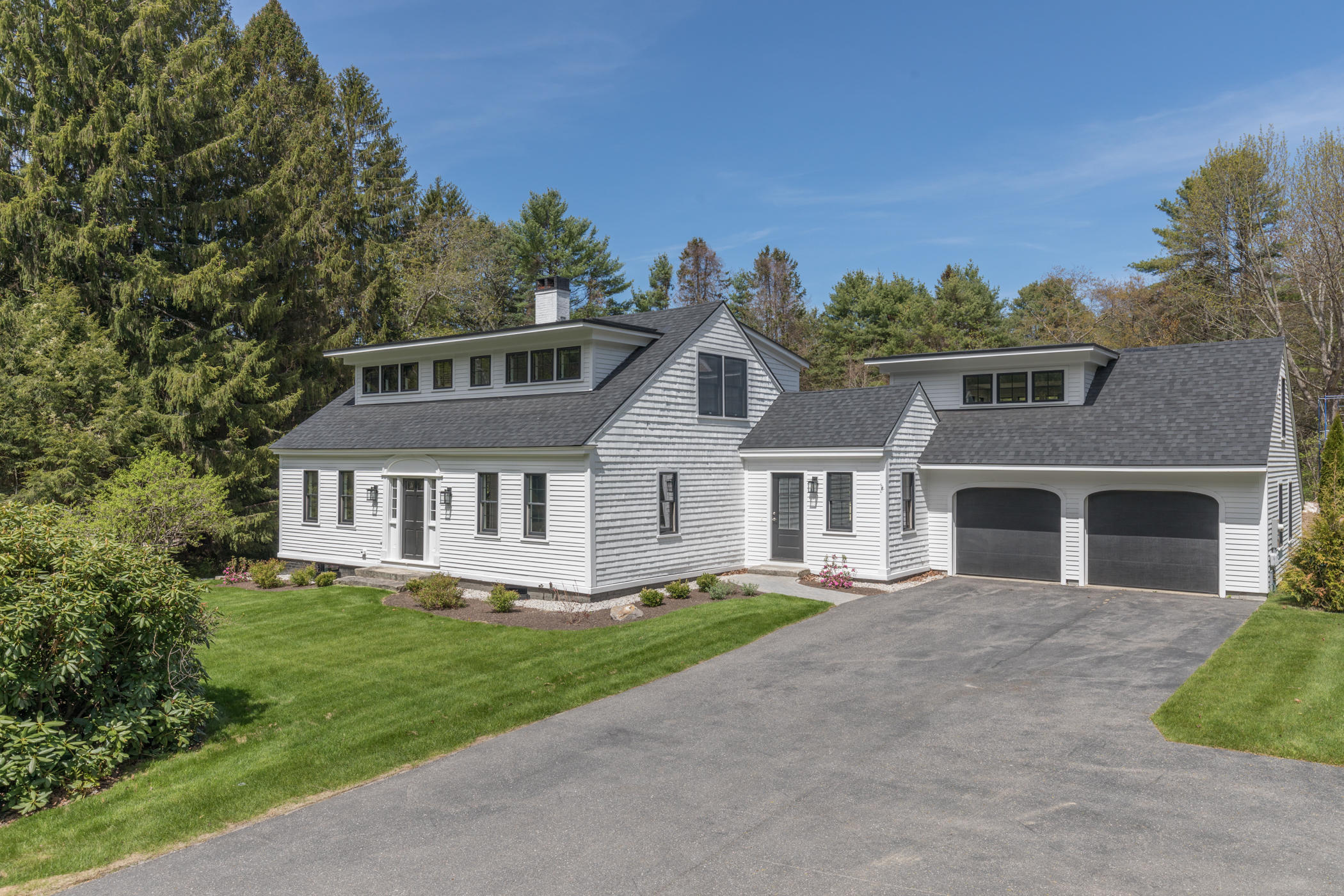 154 Foreside Road Falmouth, ME 04105 - Photo 1 of 23 154 Foreside