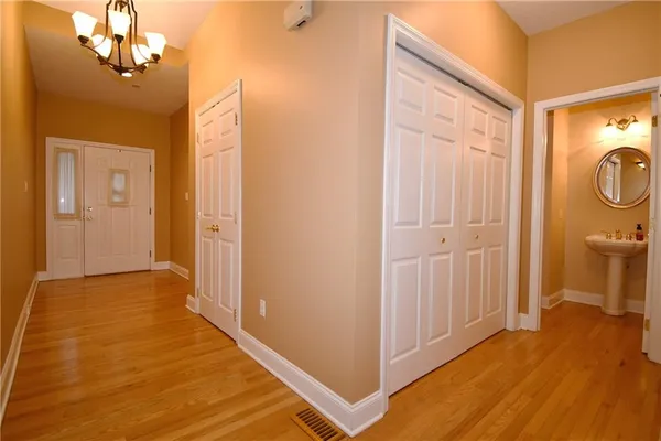 $424,900 | 408 Kingsberry Circle, Pittsburgh, PA 15234