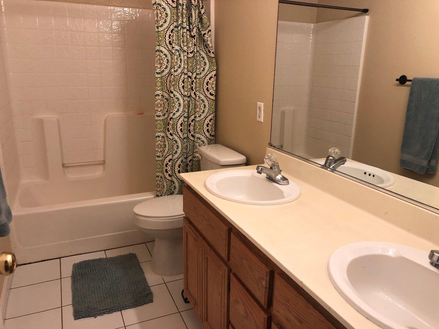 5221 Cedar Ridge Way Antioch, CA 94531 - Photo 3 of 12 Gallery Image 3