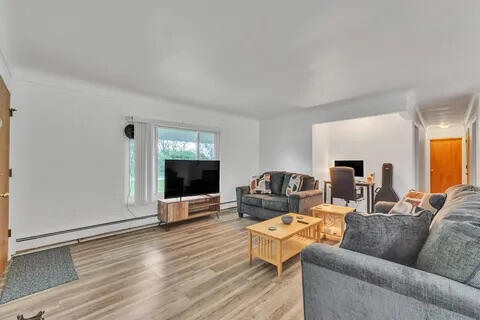 7038 Whitmore Lake Road Whitmore Lake, MI 48189 - Photo 5 of 48 IMG_0373