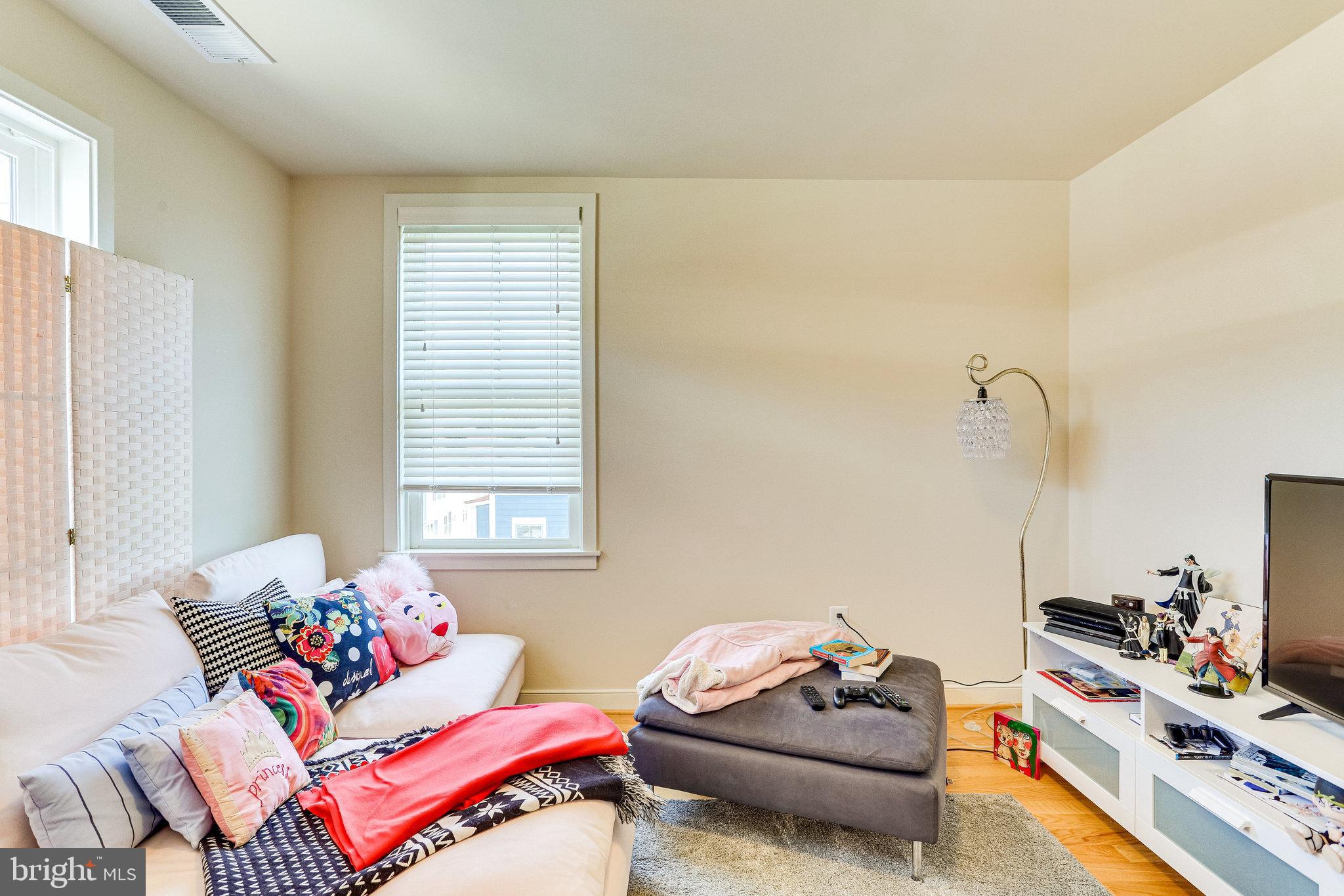 20 Ellsworth Heights Street Silver Spring, MD 20910 - Photo 48 of 76