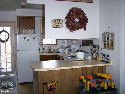 2382 Harvey Gummel Road Hampstead, MD 21074 - Photo 15 of 30 Kitchen in In-Law Unit