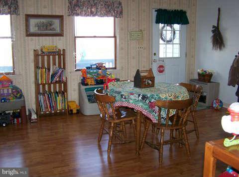 2382 Harvey Gummel Road Hampstead, MD 21074 - Photo 17 of 30 Dining Room in In-law Unit
