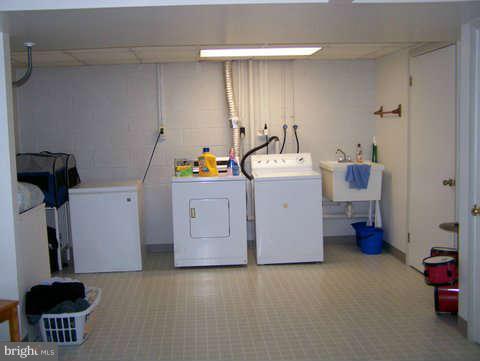 2382 Harvey Gummel Road Hampstead, MD 21074 - Photo 21 of 30 Basement Laundry