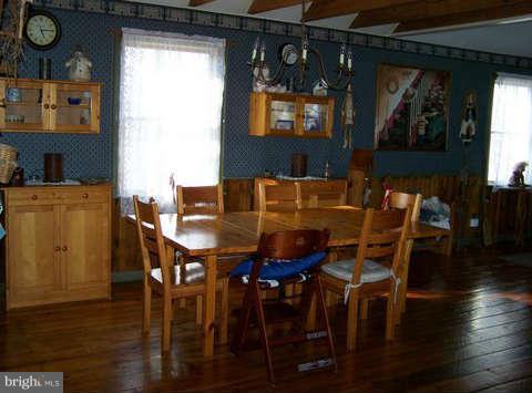 2382 Harvey Gummel Road Hampstead, MD 21074 - Photo 9 of 30 Dining Room - View from Kitchen