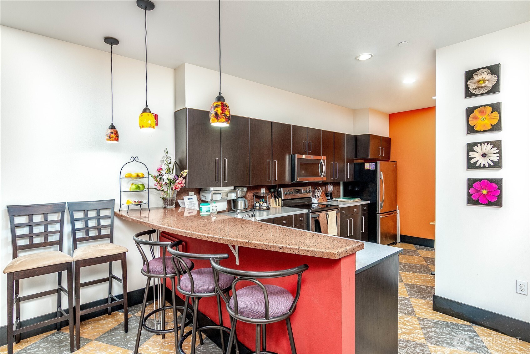 668 South Lane Street, Unit 314 Seattle, WA 98104 - Photo 23 of 29 Gallery Image 23