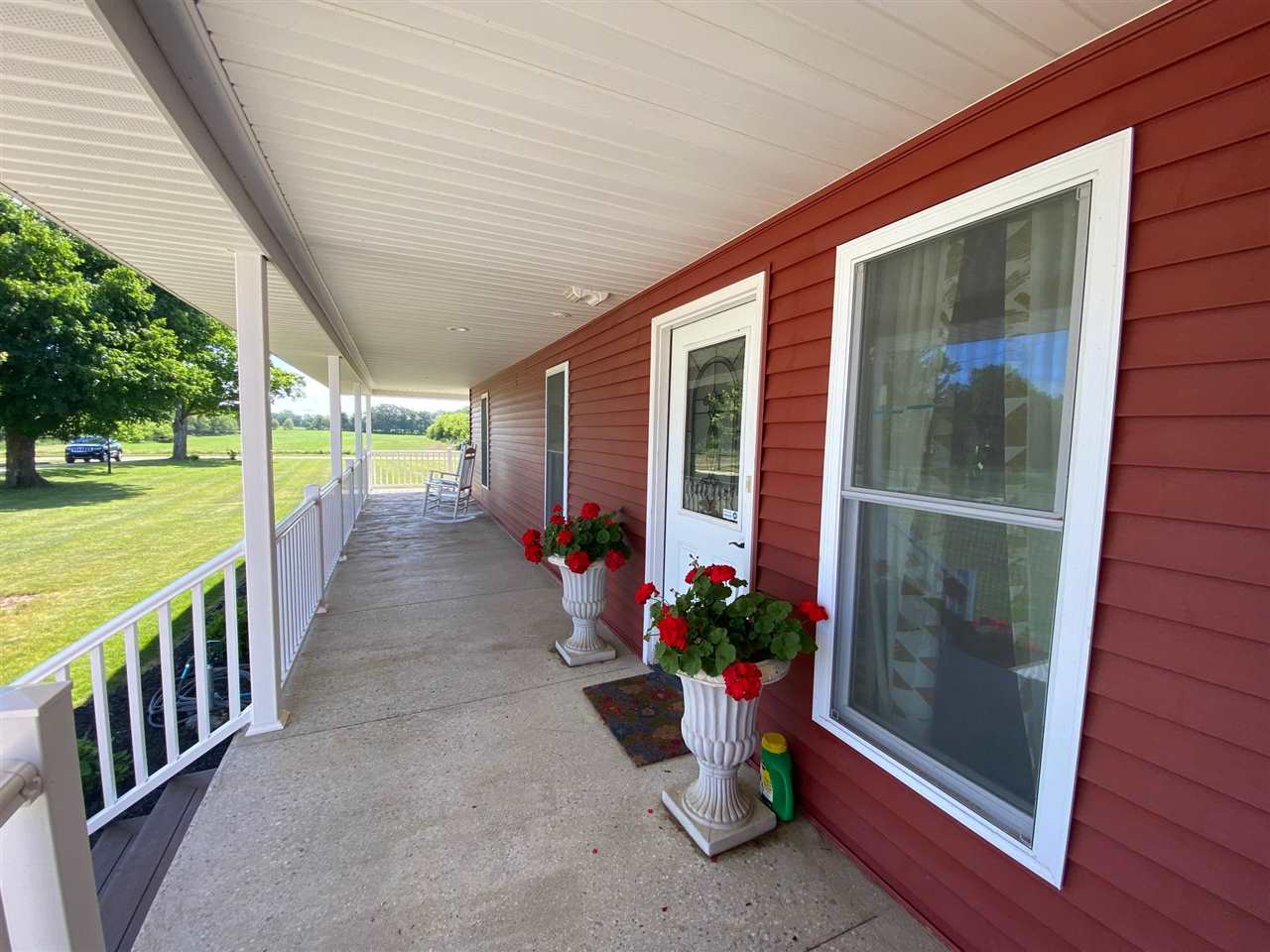 4218 Cook Road Owosso, MI 48867 - Photo 8 of 47 50079074-7.JPG