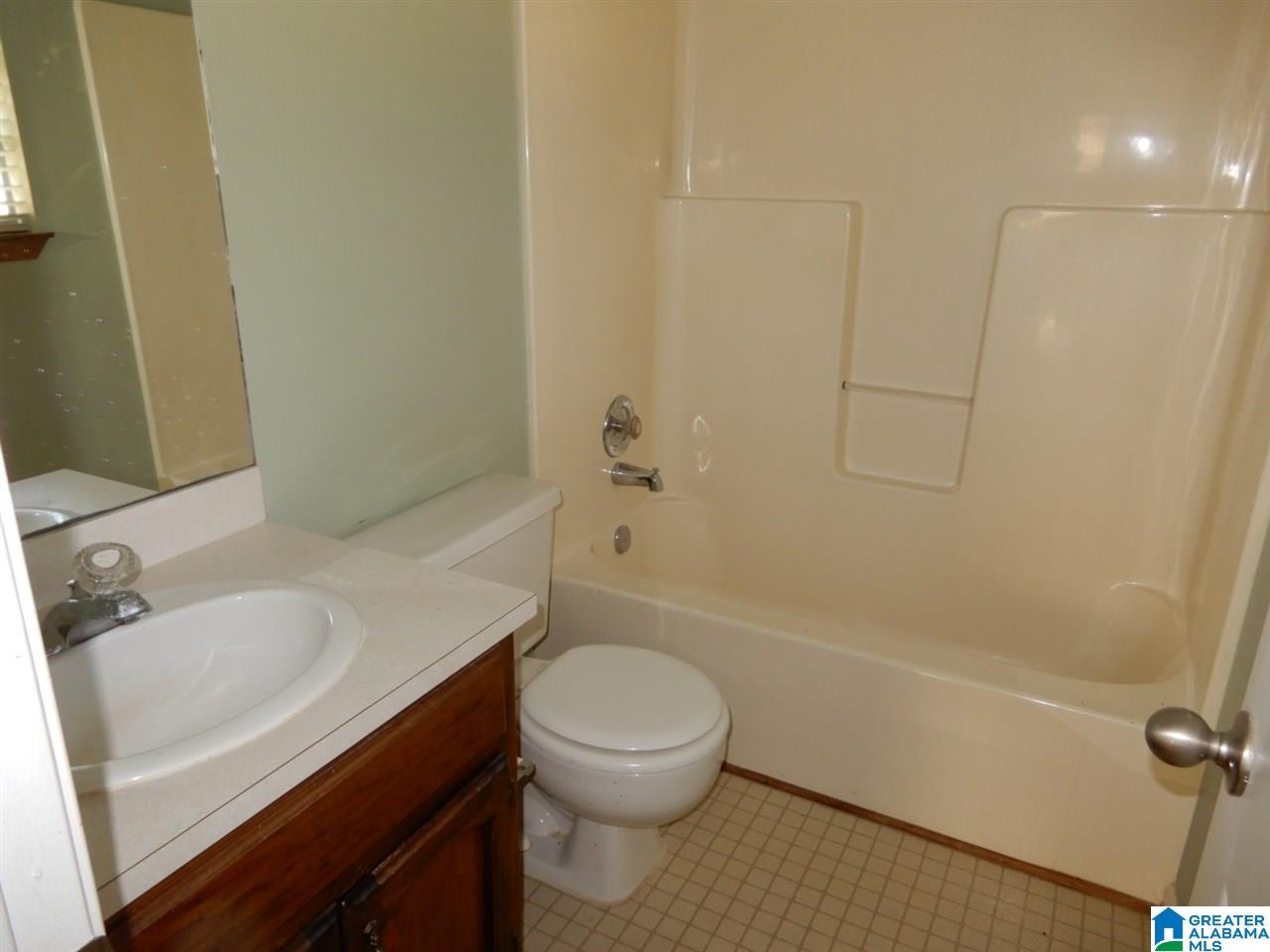 1246 Hobby Salter Road Mulga, AL 35118 - Photo 7 of 19