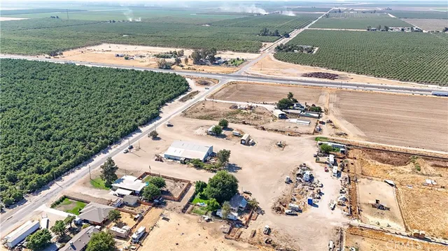 a view of a terrace view