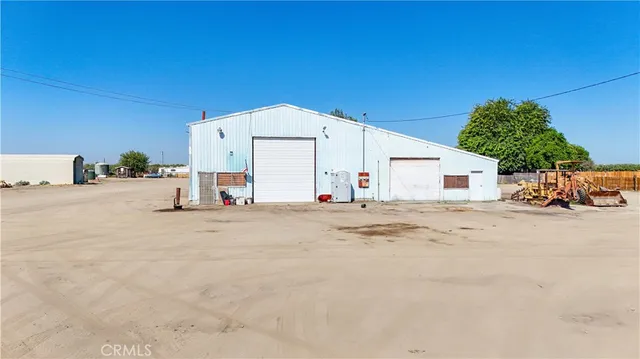 $1,200,000 | 23174 Road 6, Chowchilla, CA 93610