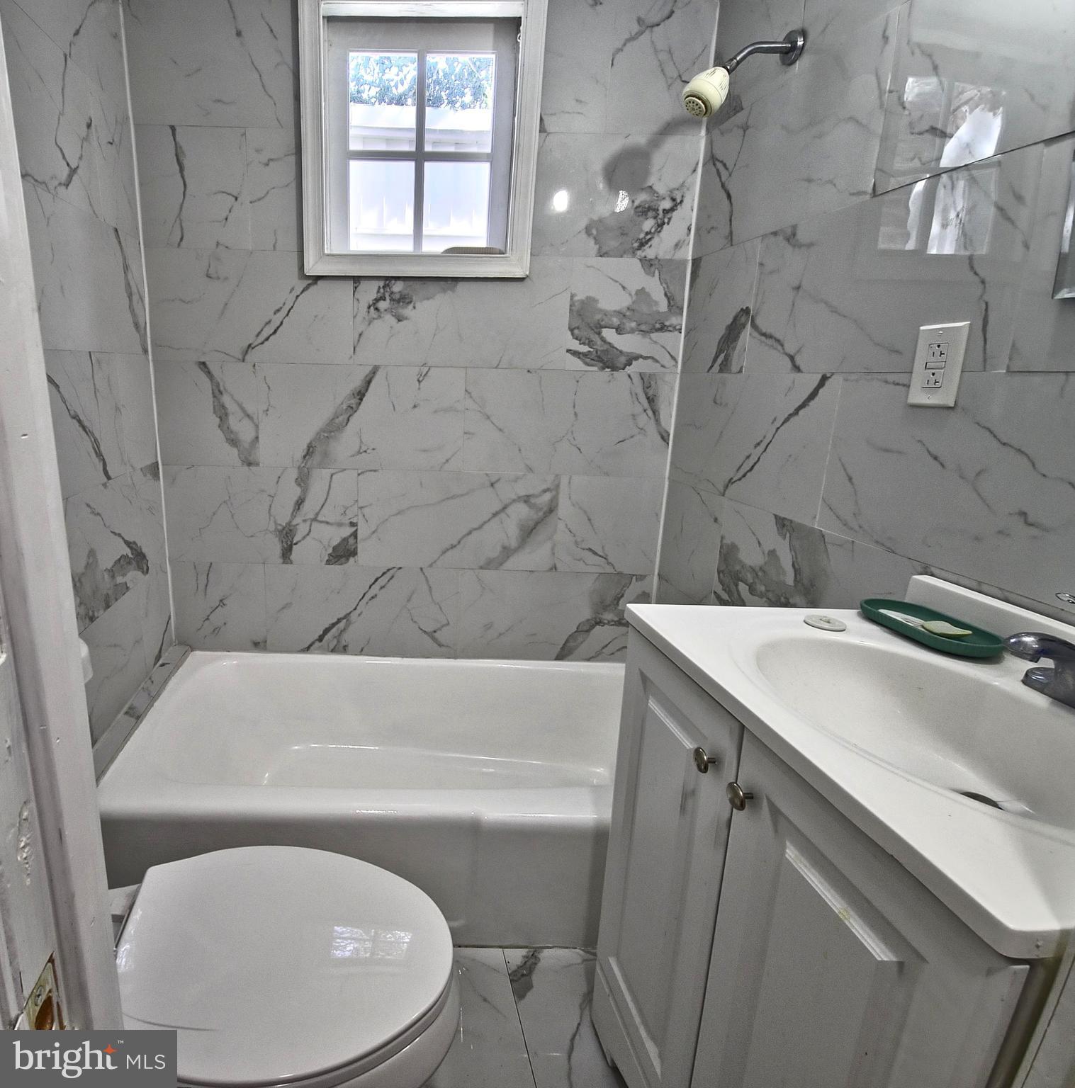 807 West 7th Street Chester, PA 19013 - Photo 9 of 30