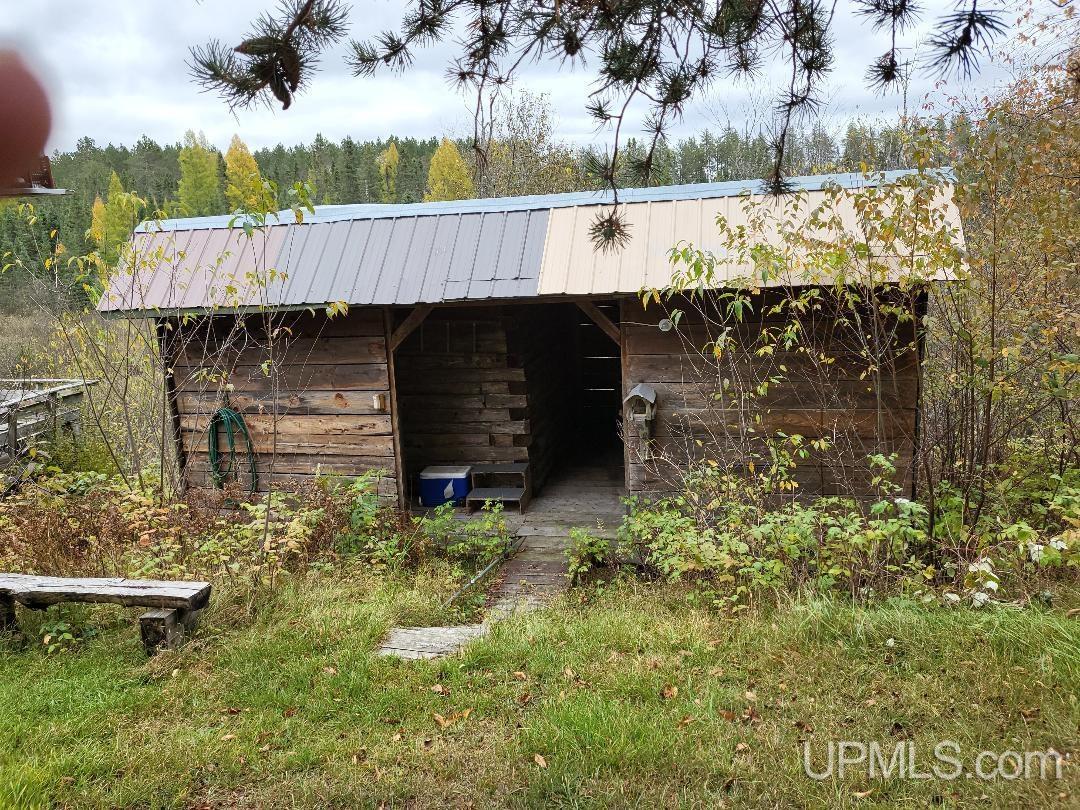 7410 West Webber Creek Road Channing, MI 49815 - Photo 11 of 12 Gallery Image 11