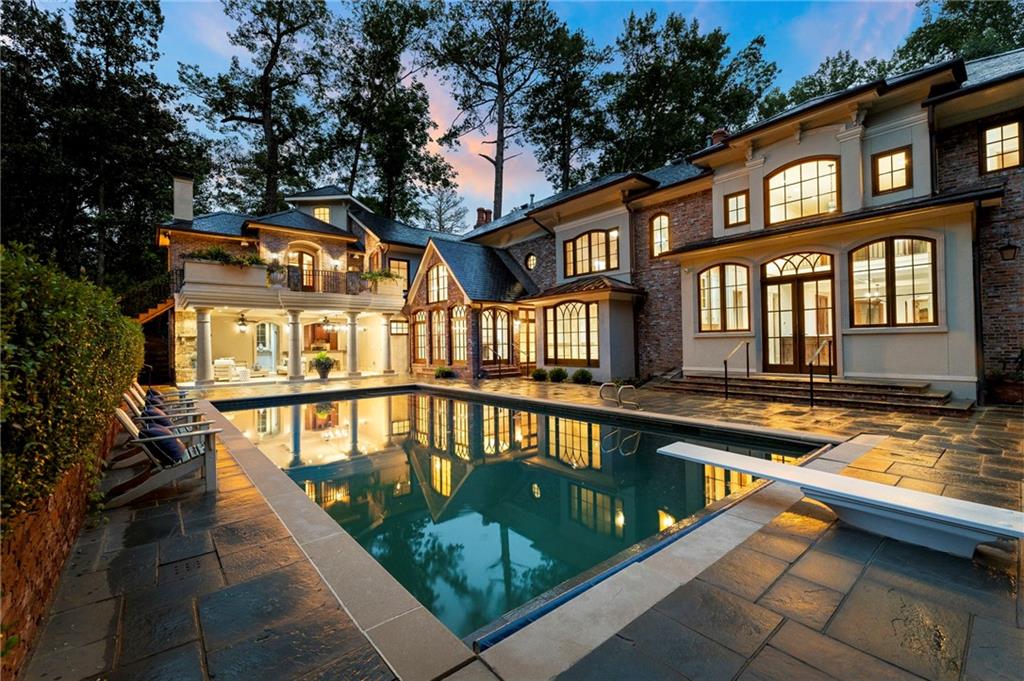 35 Valley Road Northwest Atlanta, GA 30305 - Photo 35 of 42 Gallery Image 35