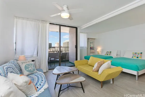 $2,450 | 2240 Kūhiō Avenue, Unit 1311, Honolulu, HI 96815