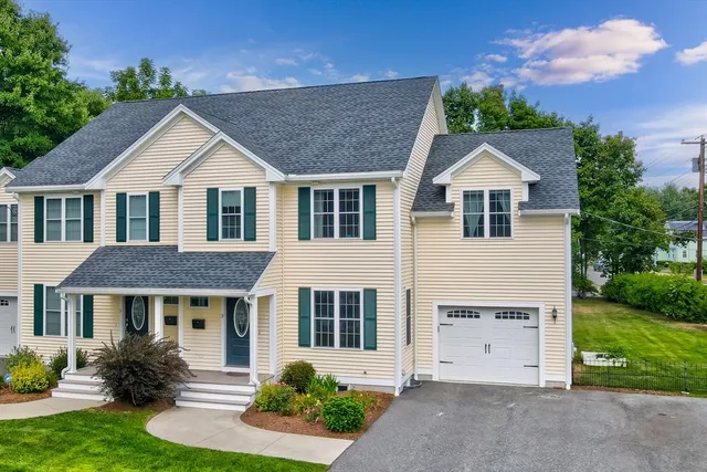 $4,400 | 3 Hawthorne Street, Unit 3, Woburn, MA 01801