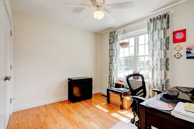 $4,400 | 3 Hawthorne Street, Unit 3, Woburn, MA 01801