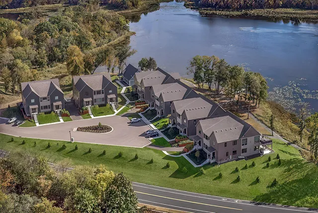 $1,325,000 | 4759 Linden Cove Lane, Savage, MN 55378