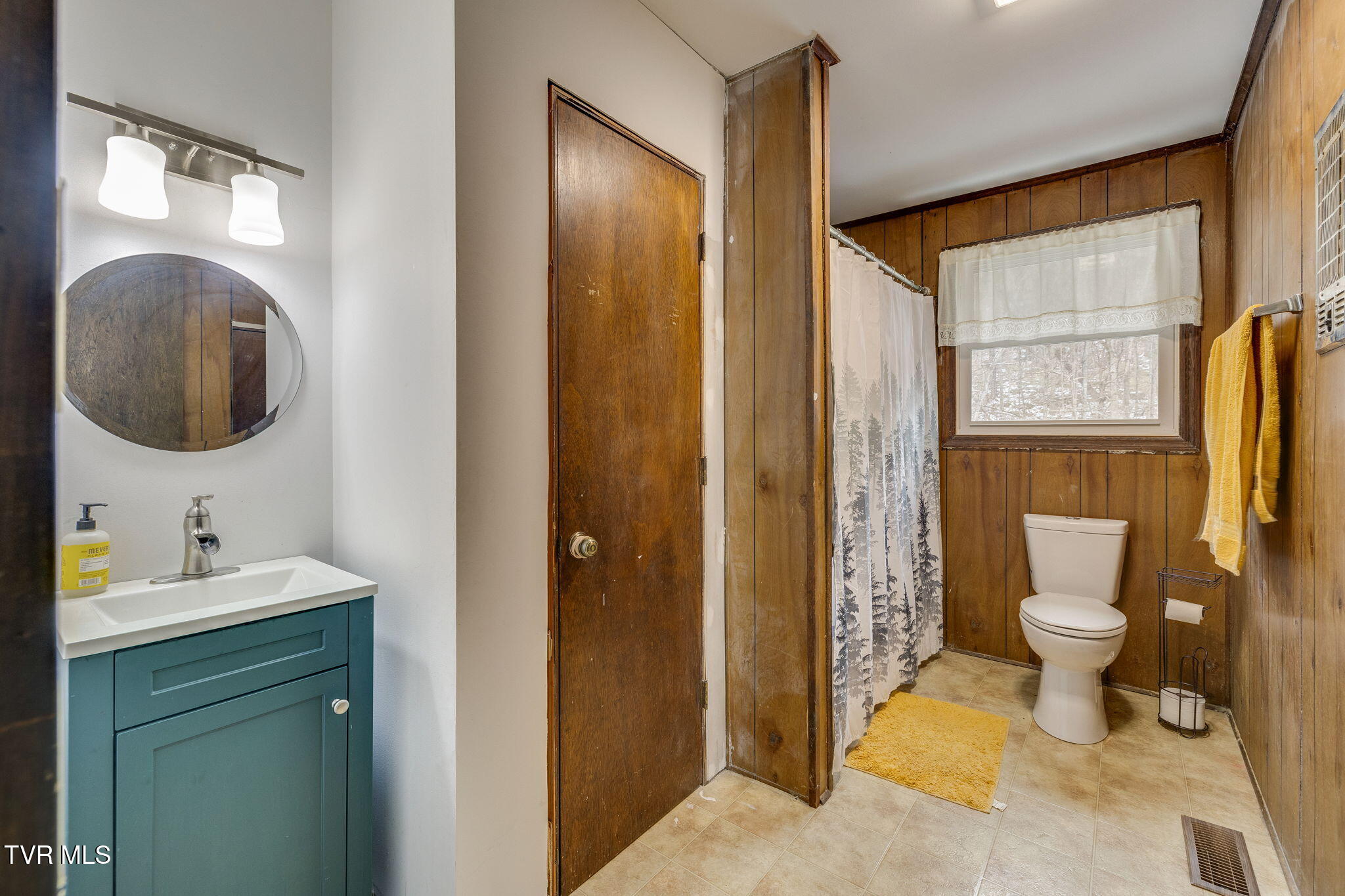 331 Sneed Hill Road Elizabethton, TN 37643 - Photo 15 of 35 015