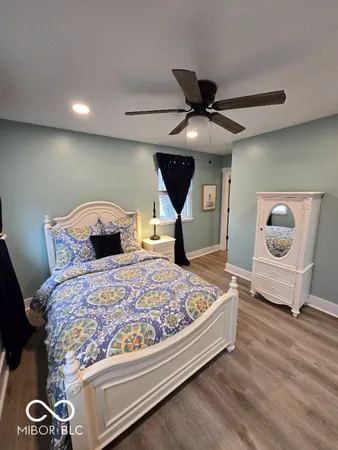 $2,200 | 133 Hoefgen Street, Indianapolis, IN 46225