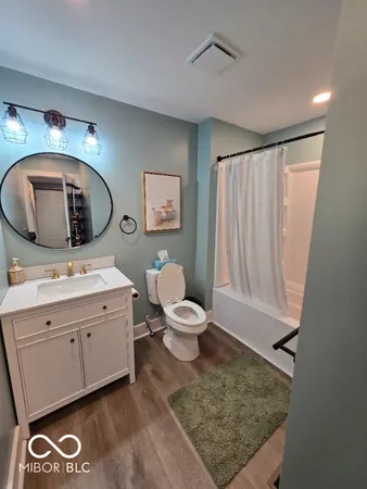 $2,200 | 133 Hoefgen Street, Indianapolis, IN 46225