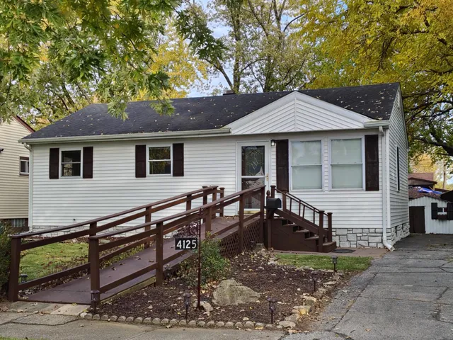 $1,950 | 4125 Alabama Street, Hobart, IN 46342