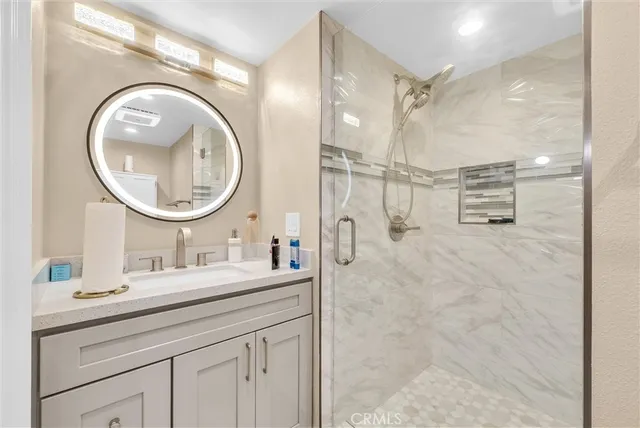 $475,000 | 2520 North Tustin Avenue, Unit B, Santa Ana, CA 92705