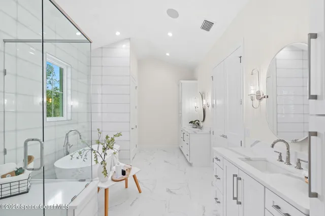 $2,596,900 | 1715 Gracewood Drive, Melbourne, FL 32940