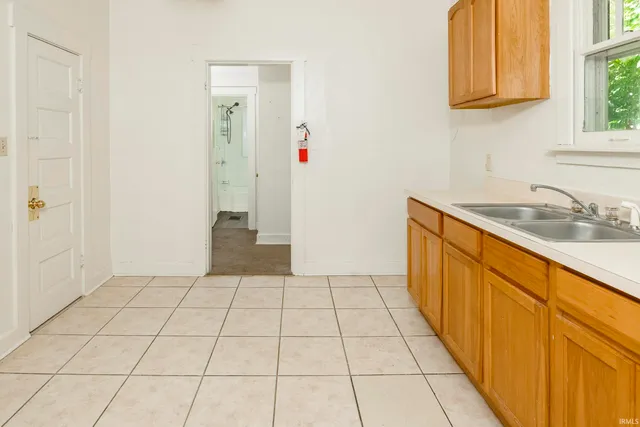 $149,900 | 201 North Adams Street, Bloomington, IN 47404