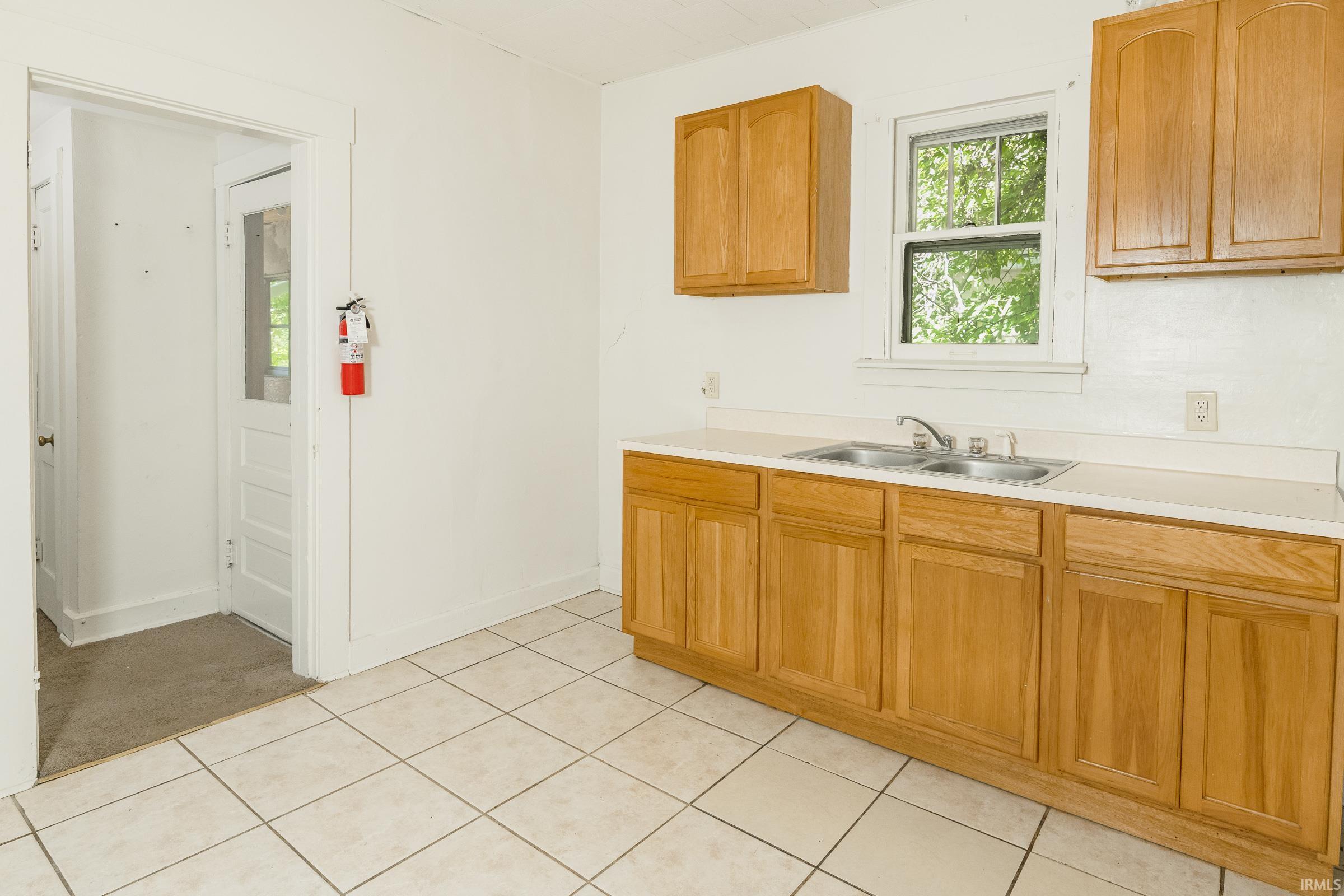 201 North Adams Street Bloomington, IN 47404 - Photo 24 of 35